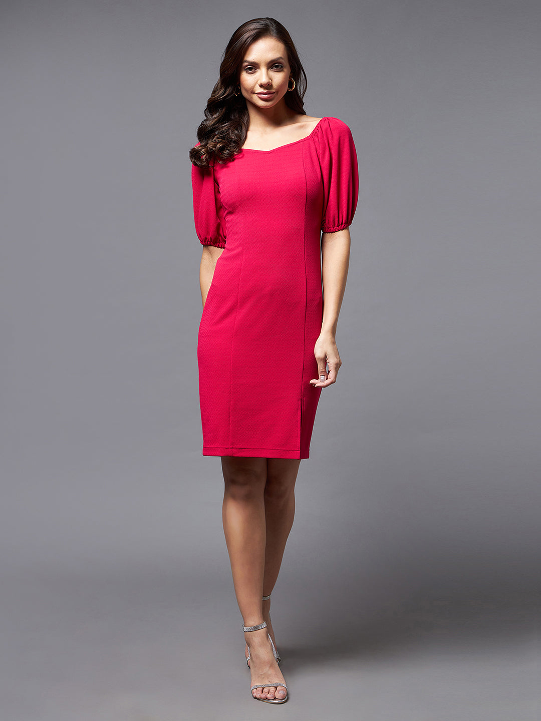 Crease Ease Women's Dark Pink Solid Bodycon V-Neck Half Sleeve Slim Fit Knee-Long Dress