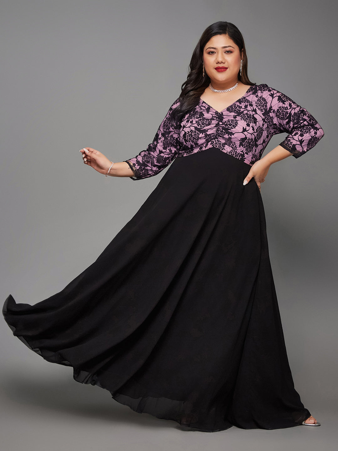 Women's Black And Lavender Sweet heart neck 3/4 Sleeve Self Design Fit & Flare Maxi Dress