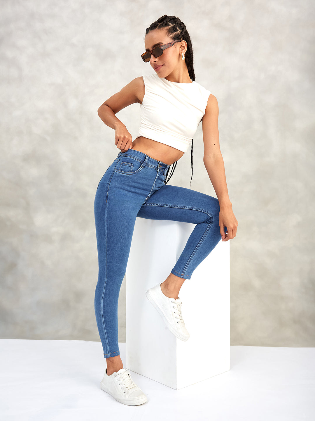 Women's Blue Skinny High-Rise Distressed Cropped Denim Jeans