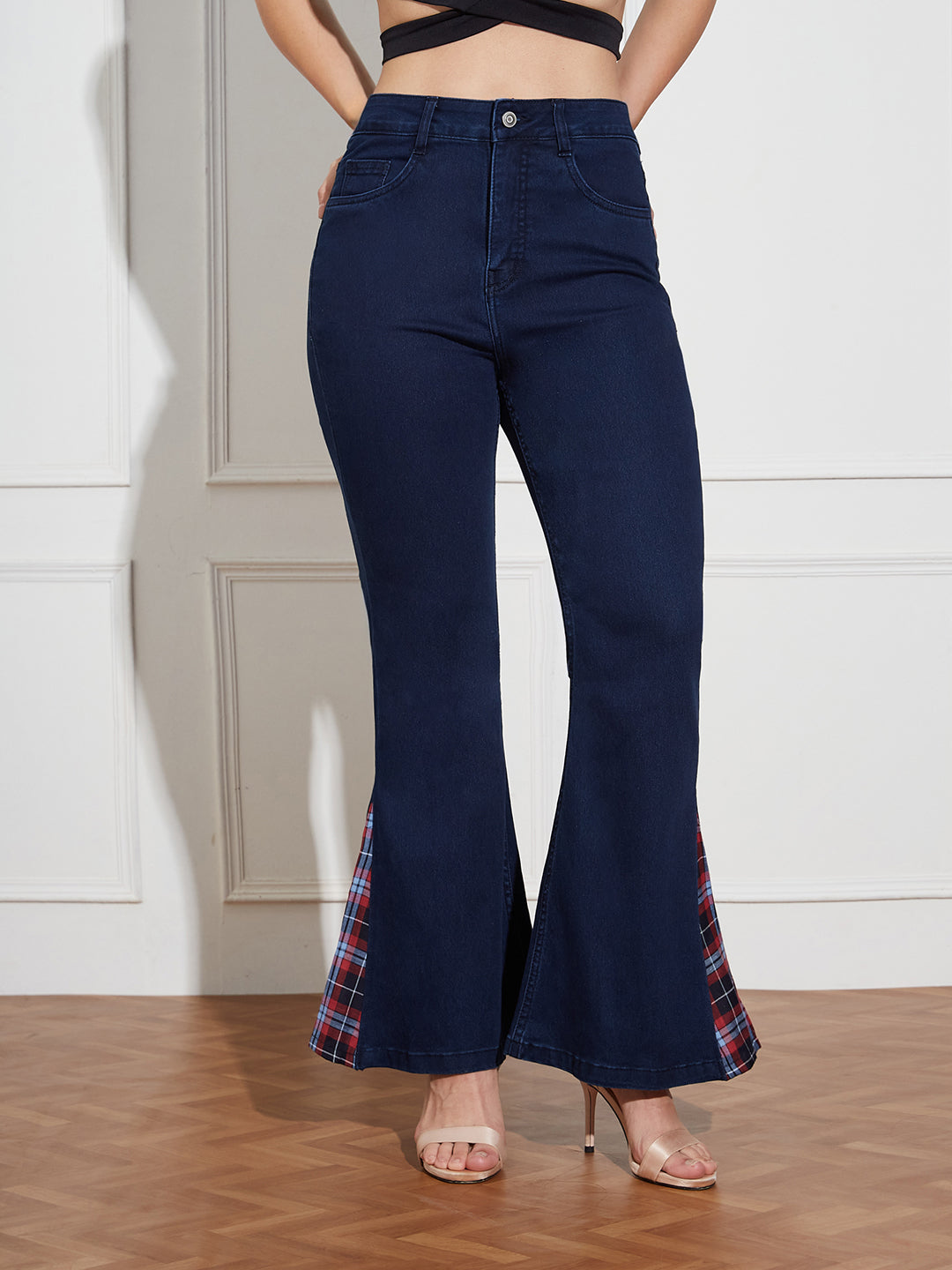 Women's Navy Blue High Rise Clean LooK Stretchable Denim Bootcut Jeans