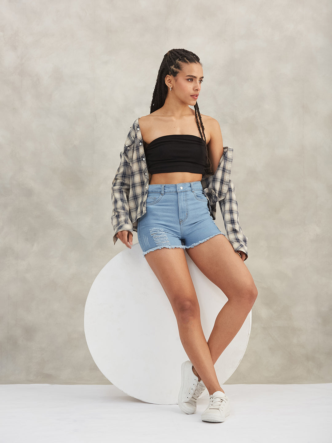 Women's Blue Relaxed Mid-Rise High-Distress Non-Stretchable Denim Shorts