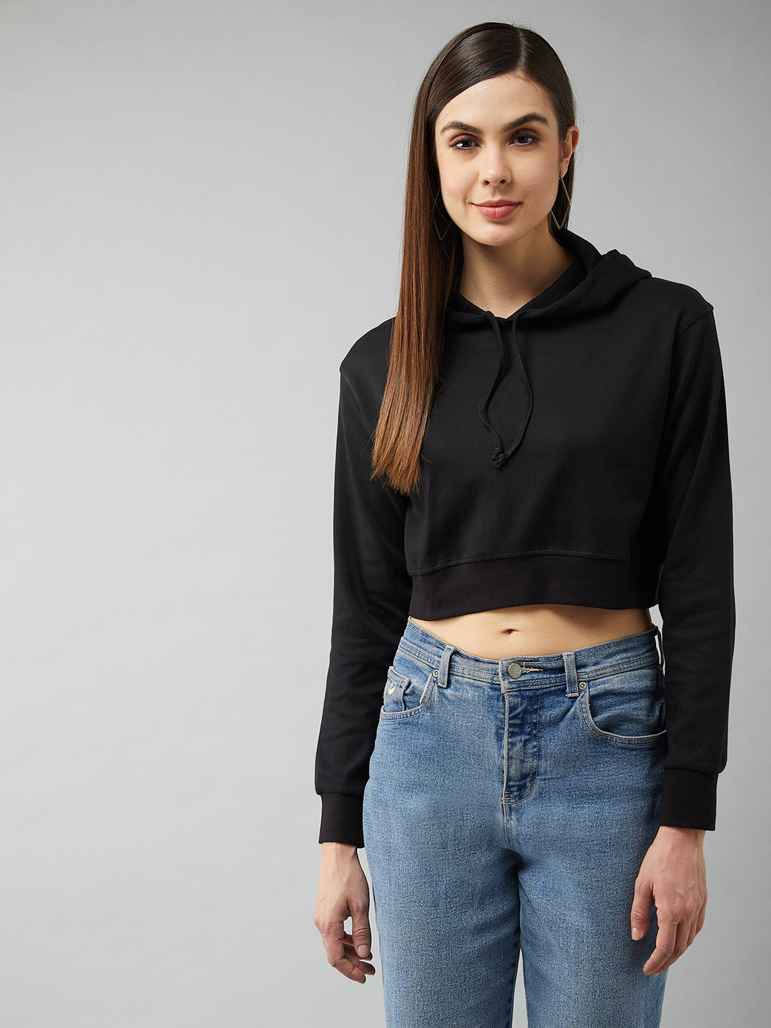 Women's Black Solid Round Neck Full Sleeve Hooded Boxy Crop Sweatshirt