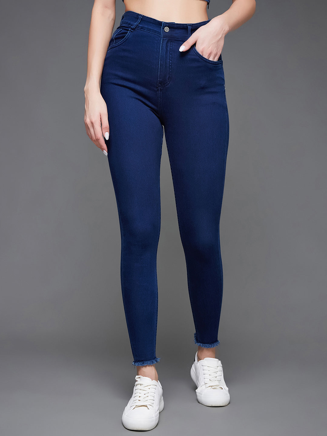 Women's Navy Blue Skinny High-Rise Solid Cropped Fringed Hemline Stretchable Denim Jeans