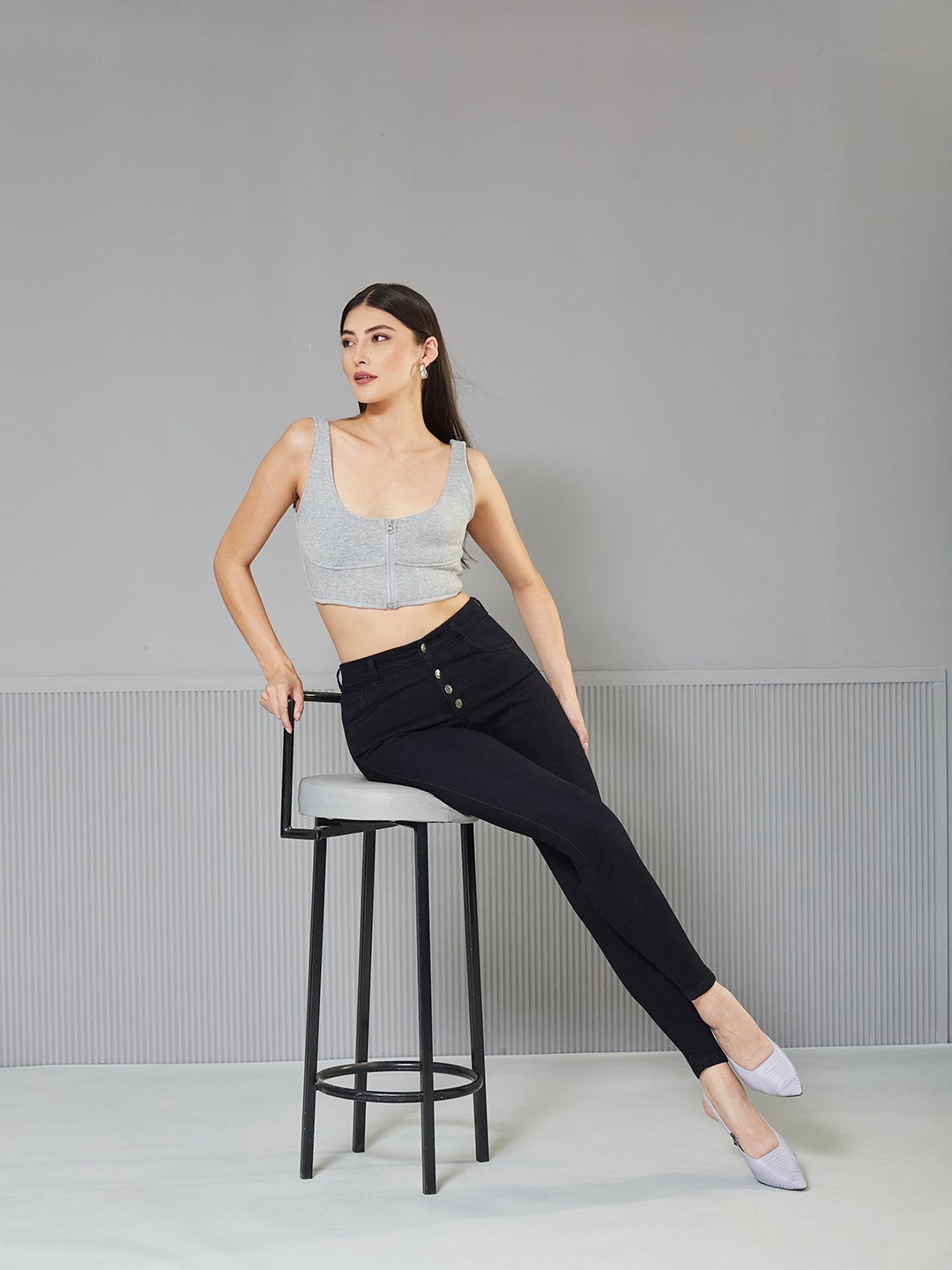 Black Skinny-Fit High-Rise Stretchable Denim Jeans for Women