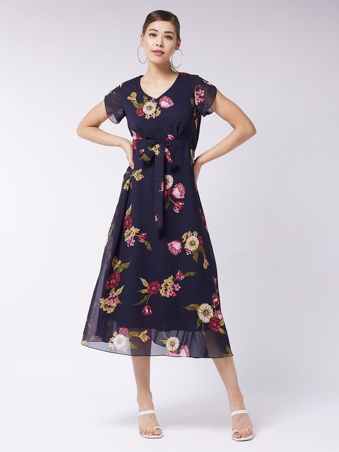 Women's Multicolored-Base-Navy Blue V-Neck Short Sleeve Floral Pleated Midi Dress