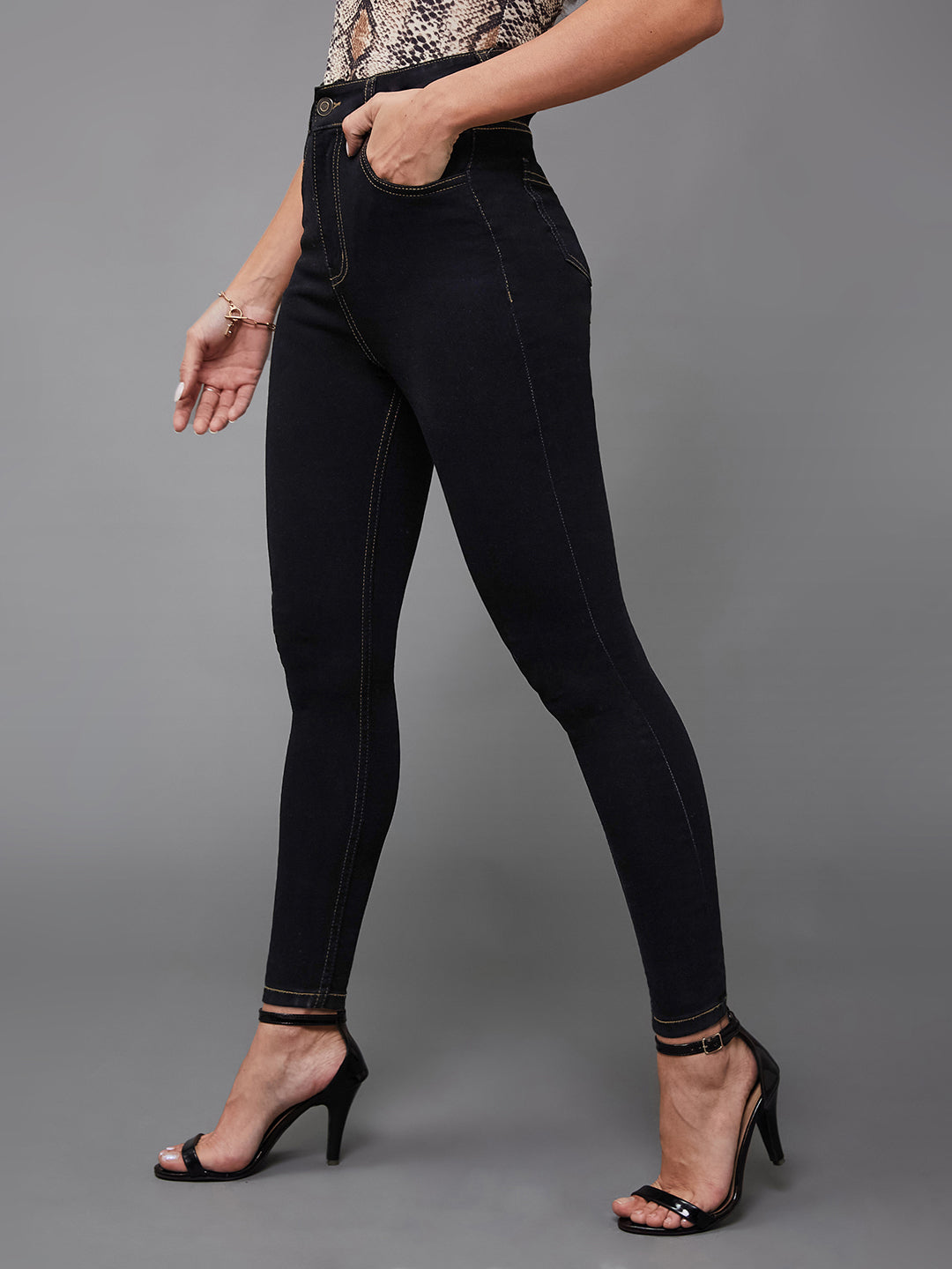 24/7 Comfort Women's Black Skinny High Rise Cropped Stretchable Denim Jeans