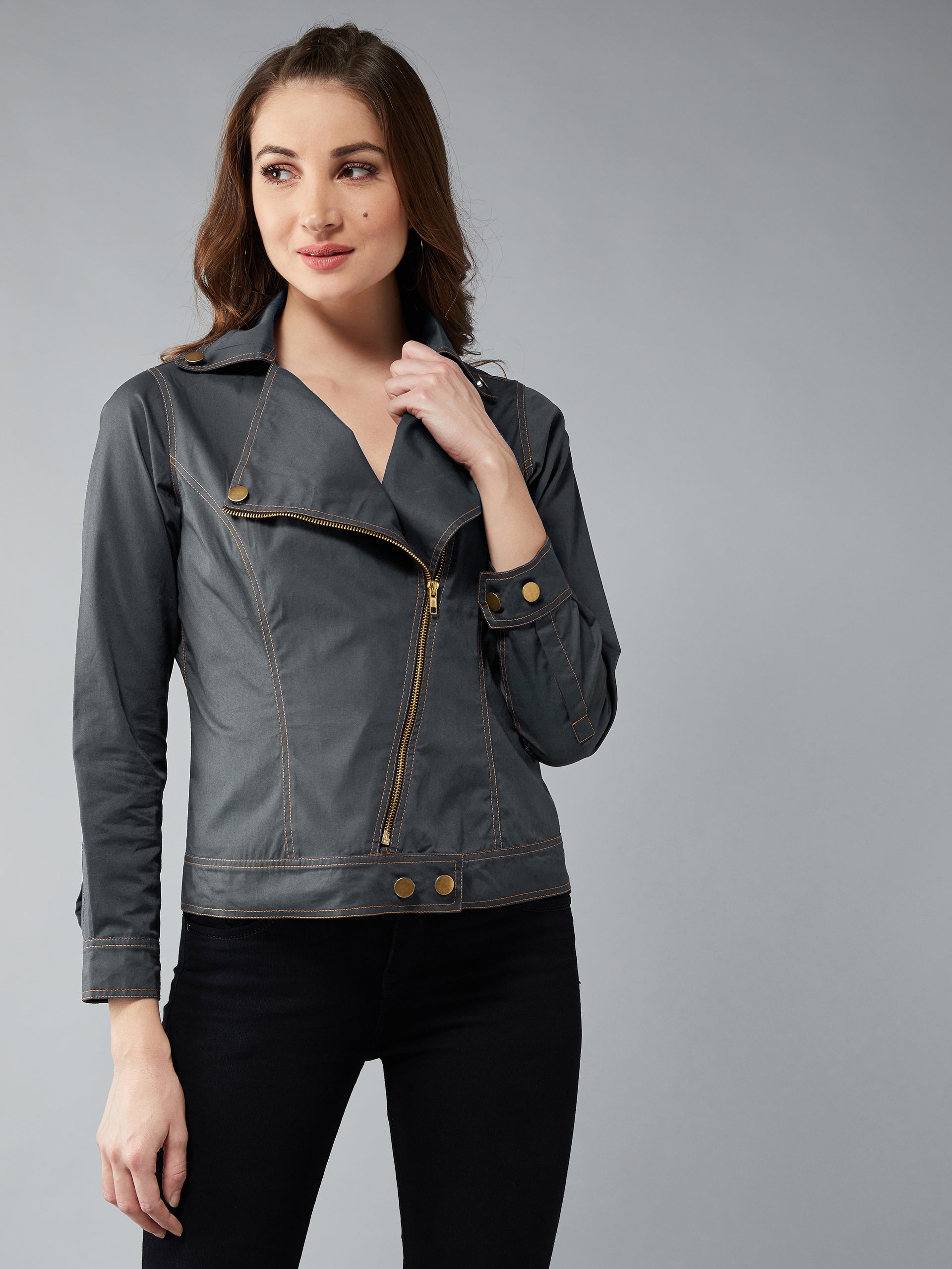 Women's Green Collared Full Sleeves Solid Double Breasted Regular Length Jacket