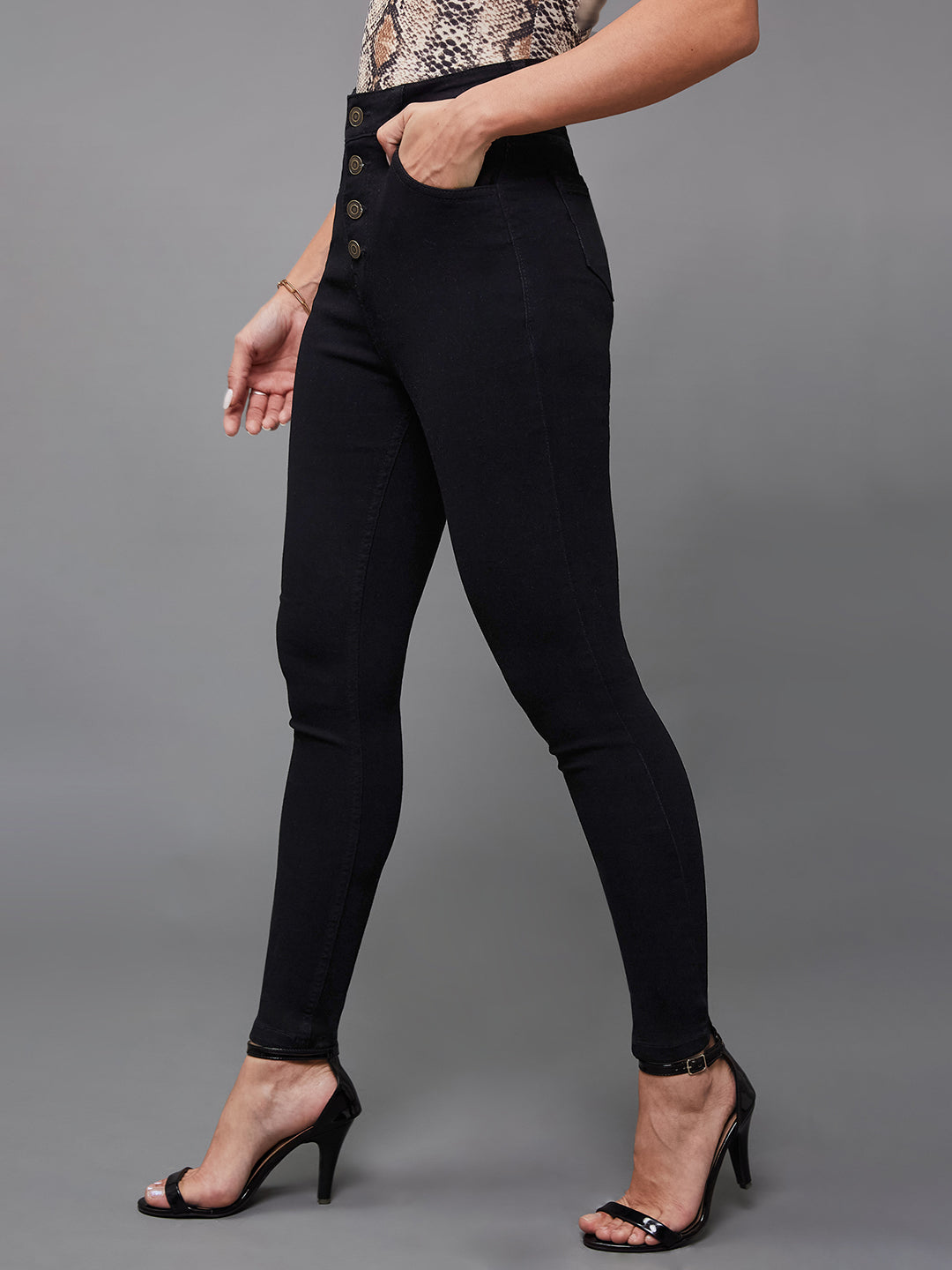 Women's Black Skinny Fit High Rise Clean Look Regular Stretchable Denim Jeans