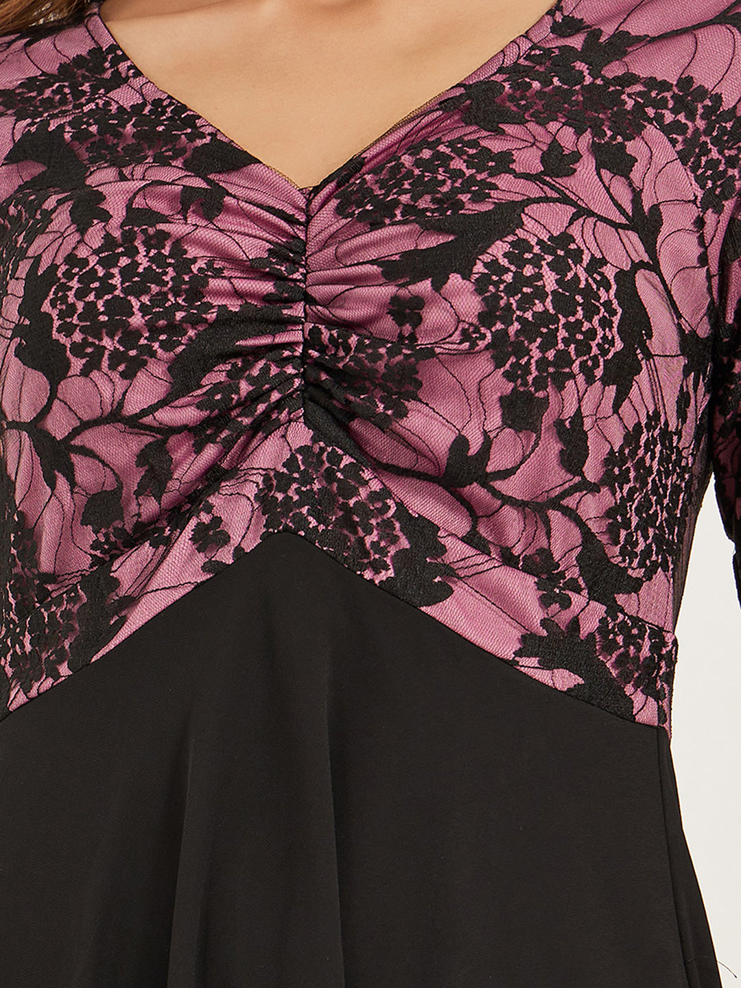Women's Black And Lavender Sweet heart neck 3/4 Sleeve Self Design Fit & Flare Maxi Dress