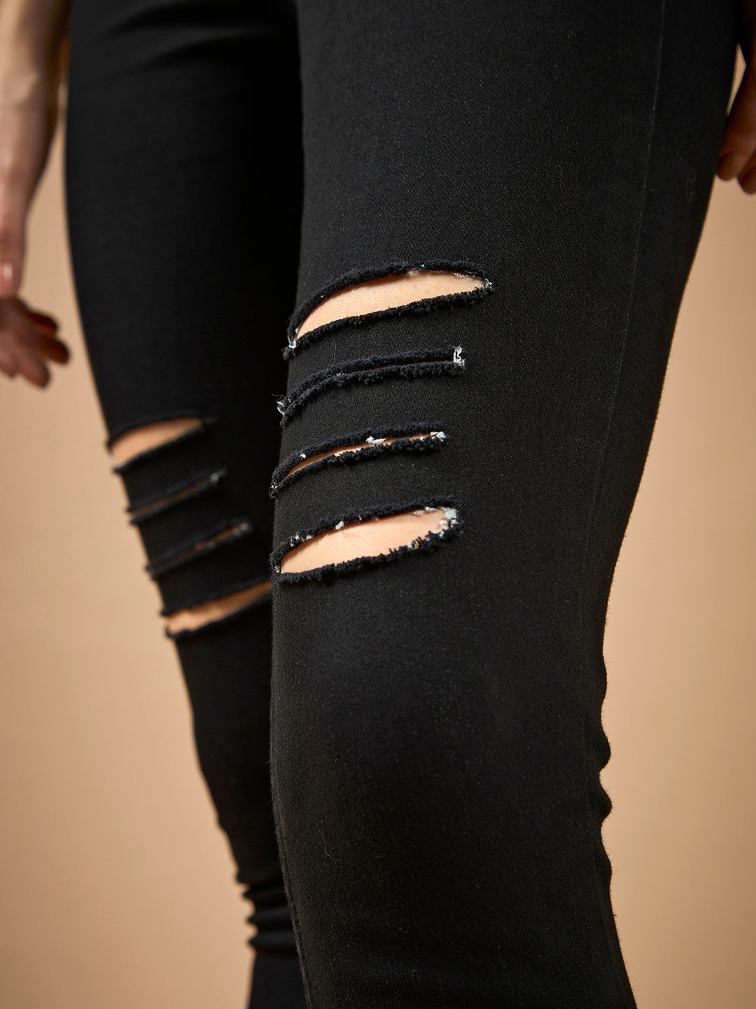 Women's Black Slim Fit High Rise Regular Length Mild Distressed Ripped Denim Stretchable Jeans