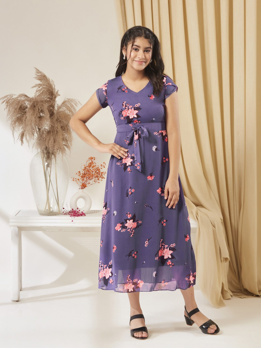 Base Lavender V-Neck Short Sleeved Floral Pleated Midi Dress for Girls/Teenagers
