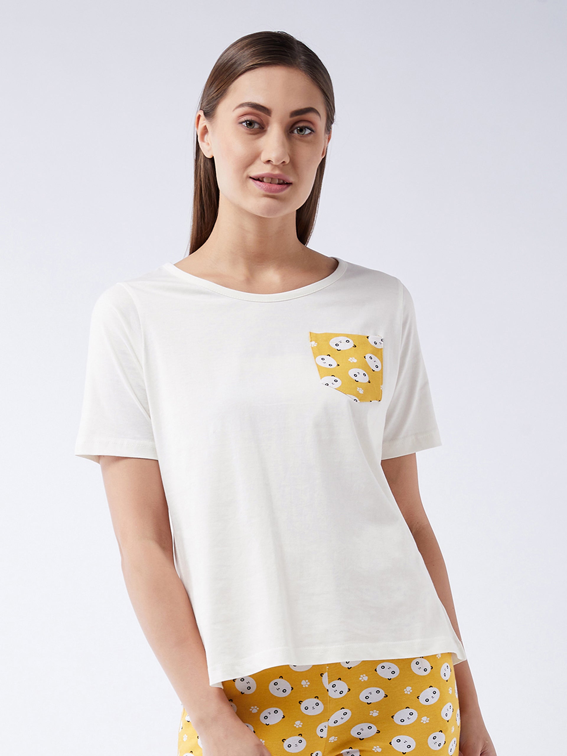 Women's White Round Neck Short Sleeves Printed Regular length T-shirt