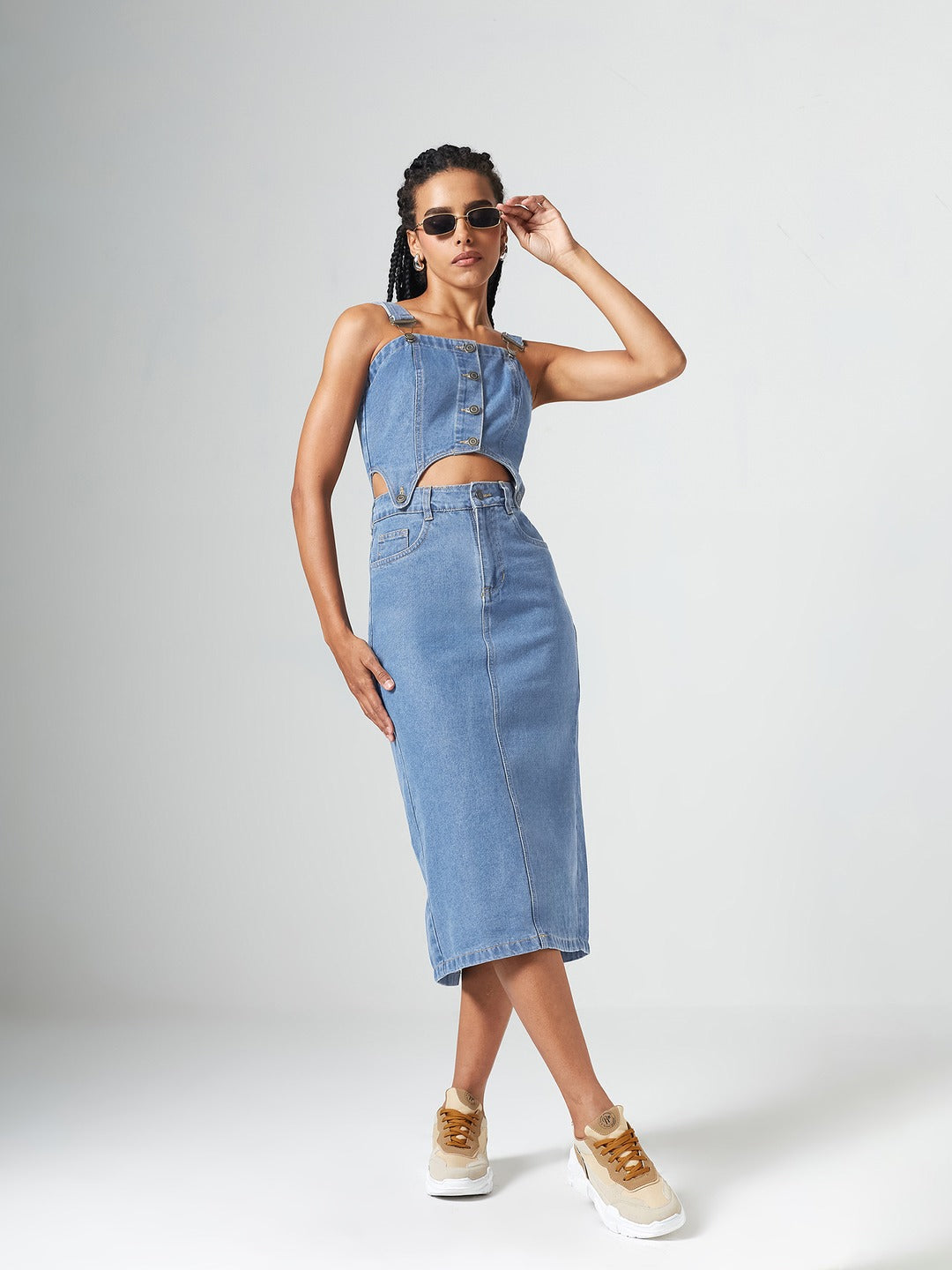 Blue Square Neck Sleeveless Solid Pinafore Detachable Midi Denim Co-Ord Set for Women