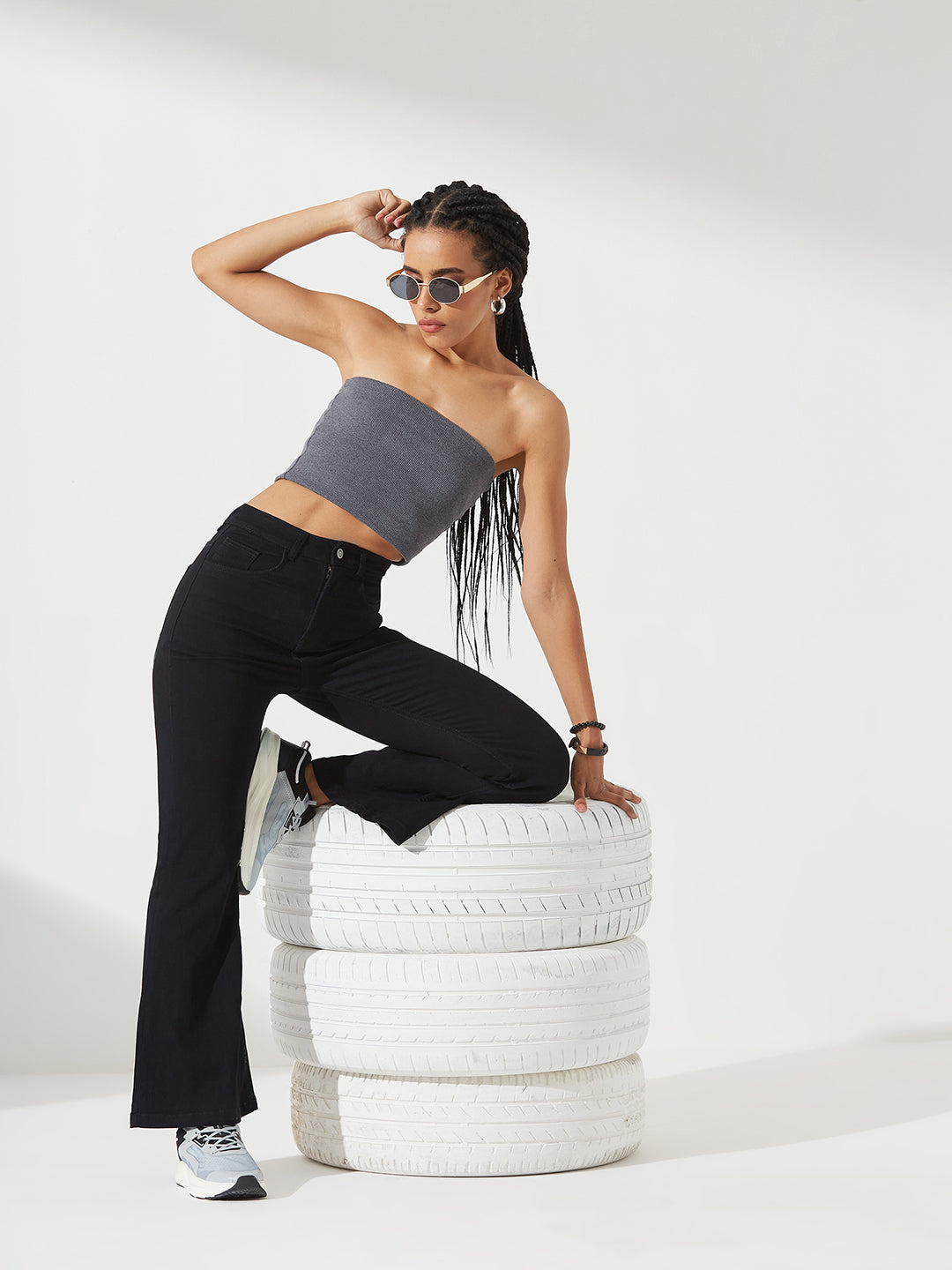 Black Bootcut High-Rise Regular Stretchable Denim Jeans For Women