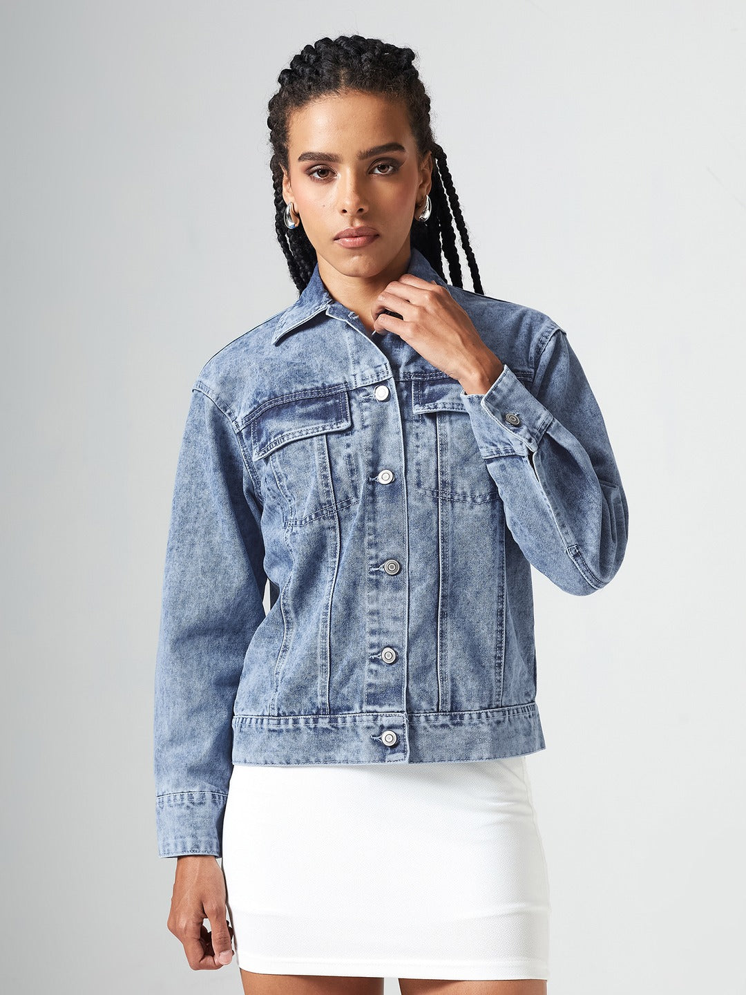 Light Blue Collared Full Sleeve Solid Classic Regular Length Denim Jacket for Women