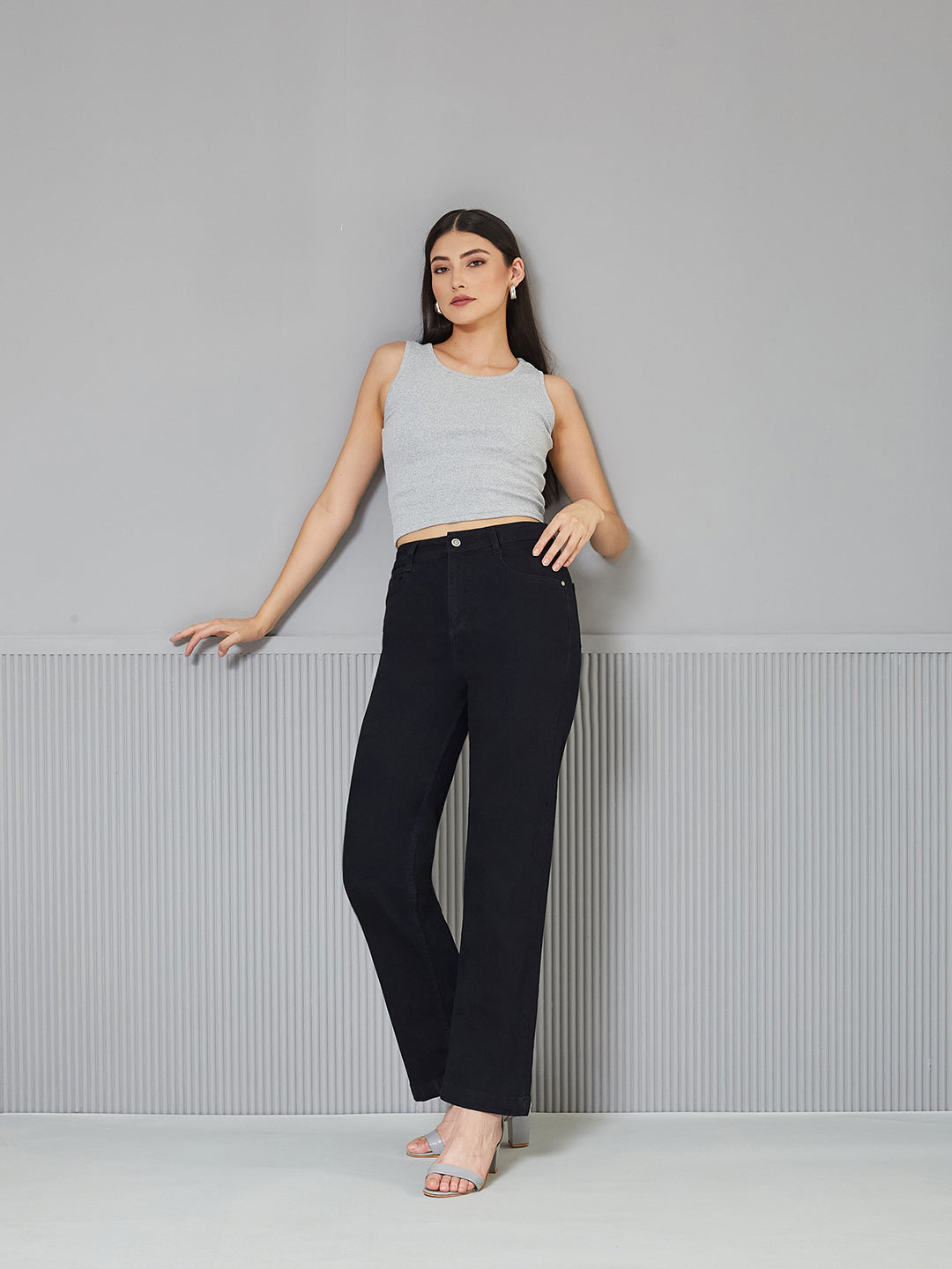 Women's Black Straight High-Rise clean-look Regular-Length Stretchable Denim Jeans