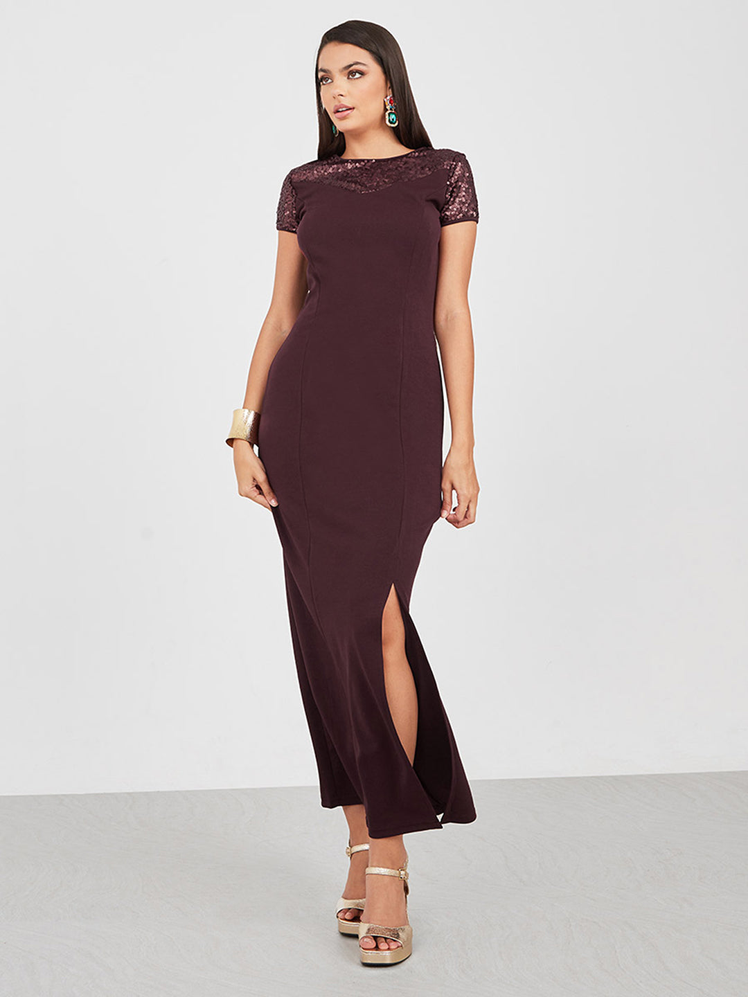 Women's Wine Red Round-Neck Cap Sleeves Sequin Paneled Solid Bodycon Maxi Dress