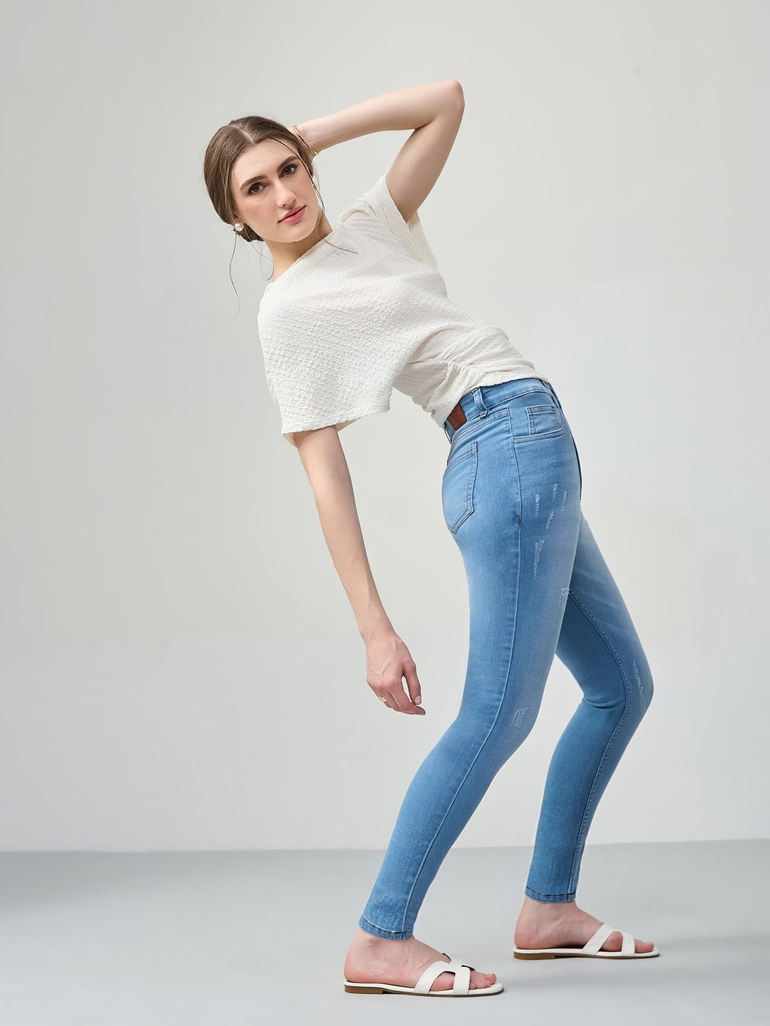 Blue Skinny high-rise Mild Distress Regular Stretchable Denim Jeans for Women