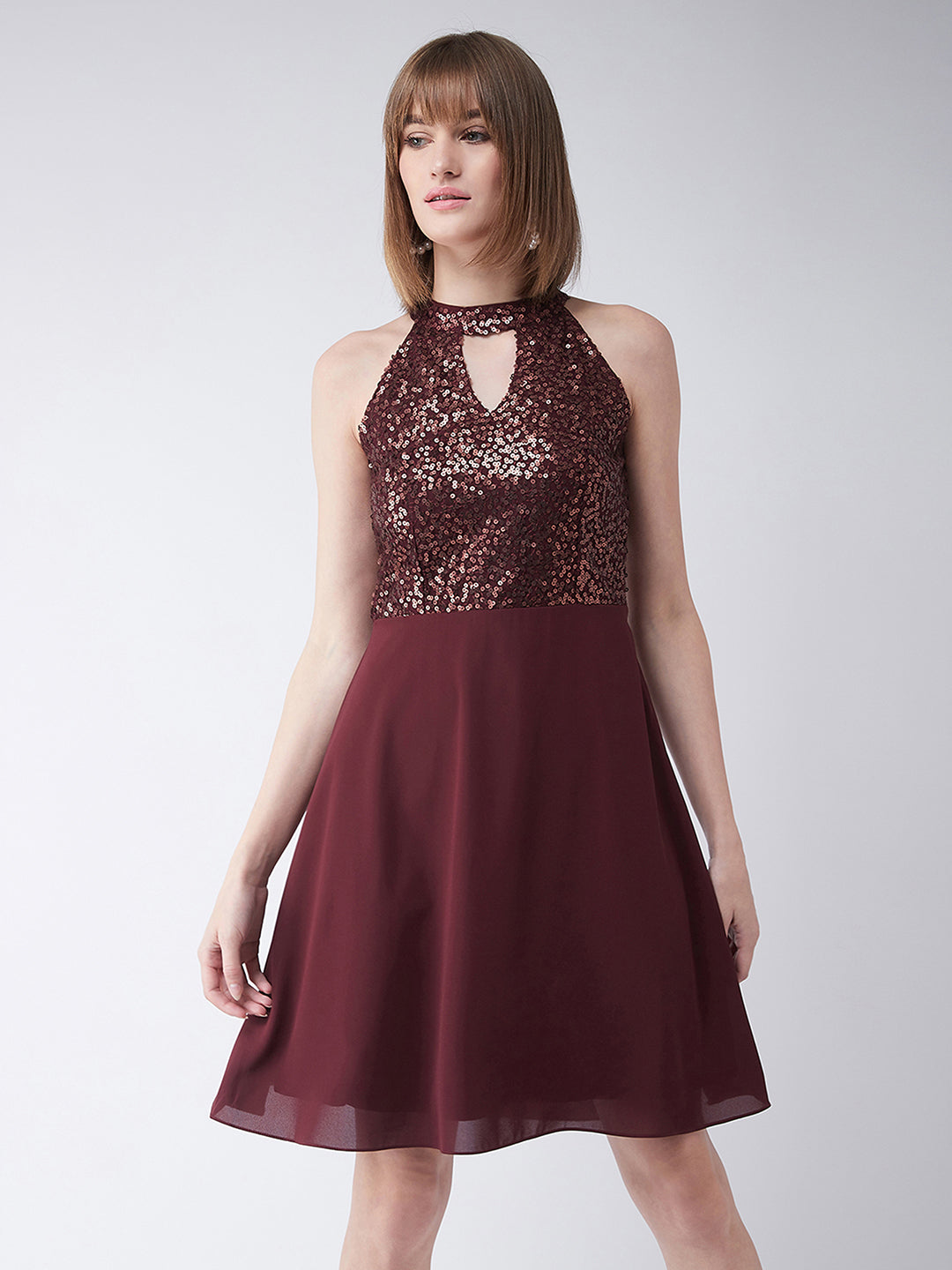 Women's Wine Red Round Neck Sleeveless Solid Sequin Flowy Knee-Long Skater Dress