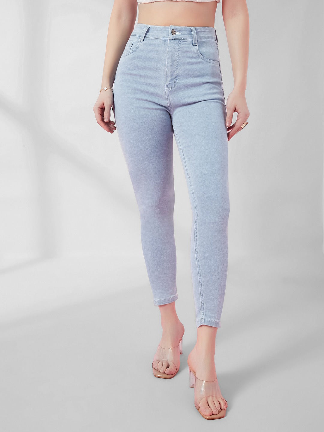 Light Blue Skinny Fringed Hemline Detailing high-rise Ice Wash Cropped Solid Stretchable Denim Jeans for Women