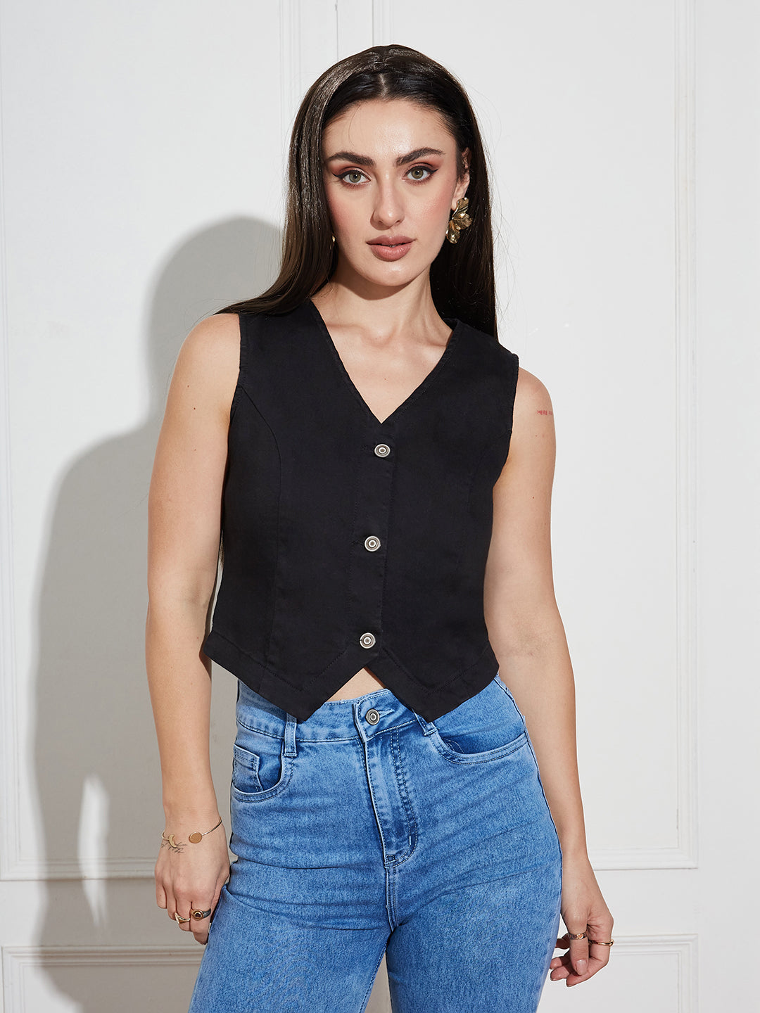 Womens Black V Neck Sleeveless Solid Waistcoat-Styled Cropped Denim Top