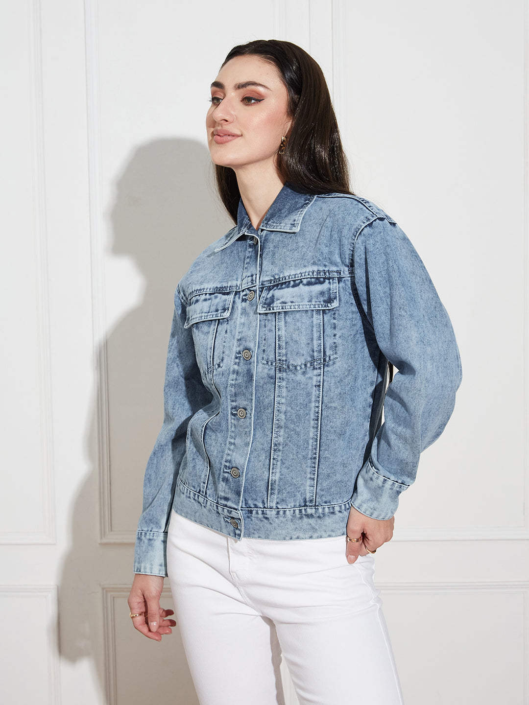 Women's Light Blue Collared Full Sleeve Solid Classic Regular Length Denim Jacket