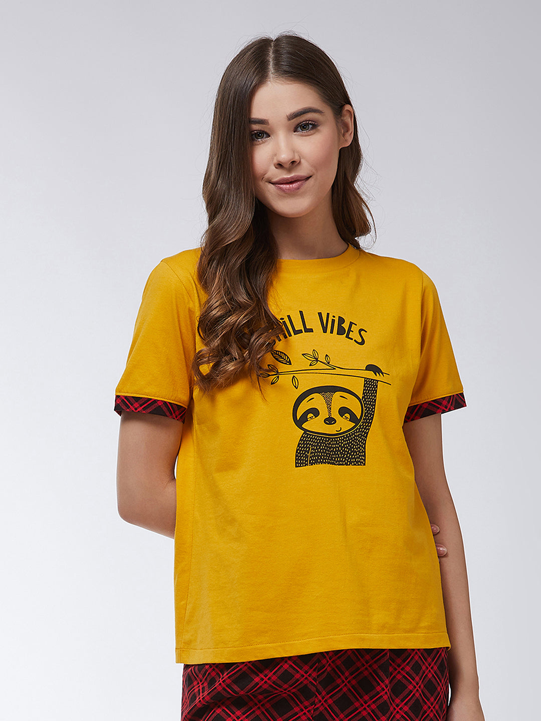 Women's Mustard Yellow Round Neck Short Sleeves Regular Length Printed T-shirt