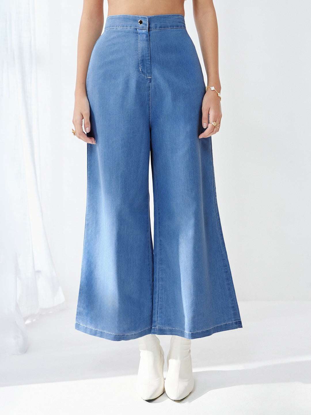 Blue Flared Wide-Leg High Rise Clean Look Regular Length Non Stretchable Light Weight Denim Pants for Women