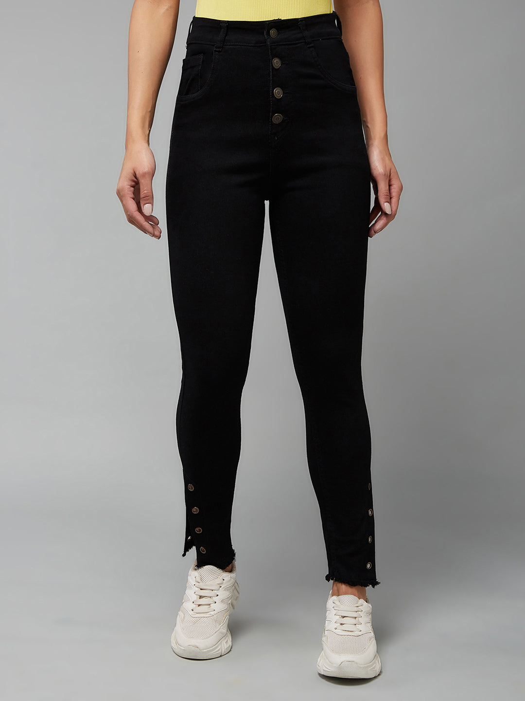 Women's Black Skinny Fit Relaxed High Rise Regular Length Denim Stretchable Jeans