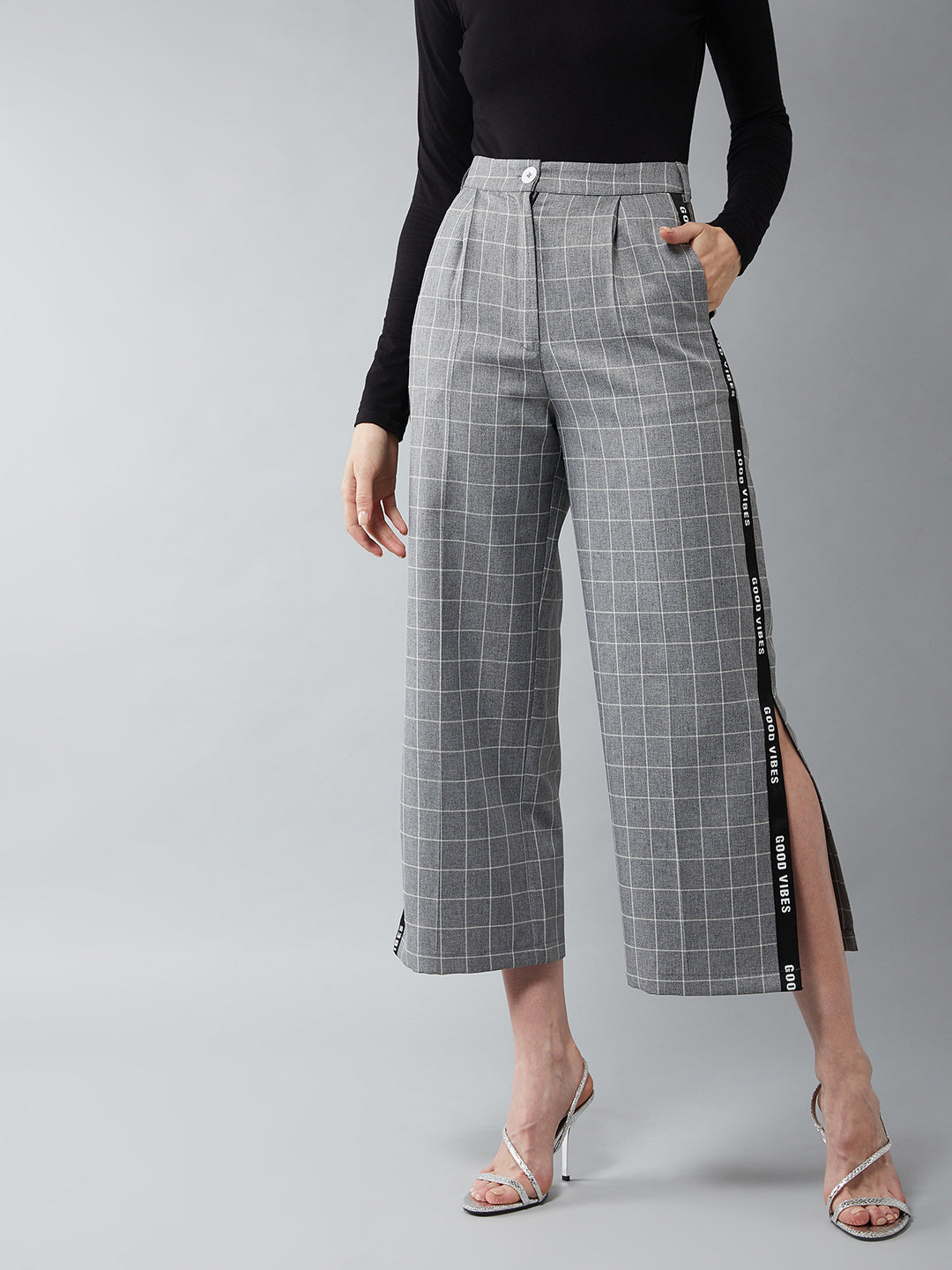 Women's Grey & White Regular Fit Checkered Flared Trouser