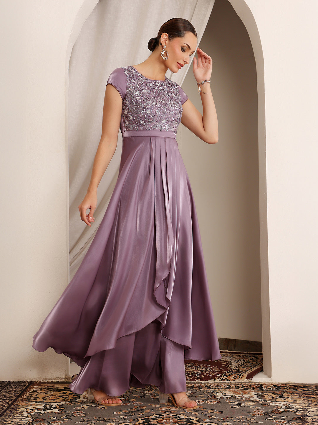 Women's Dusty Purple Round Neck Short Sleeve Embroidered Layered Satin Maxi Dress