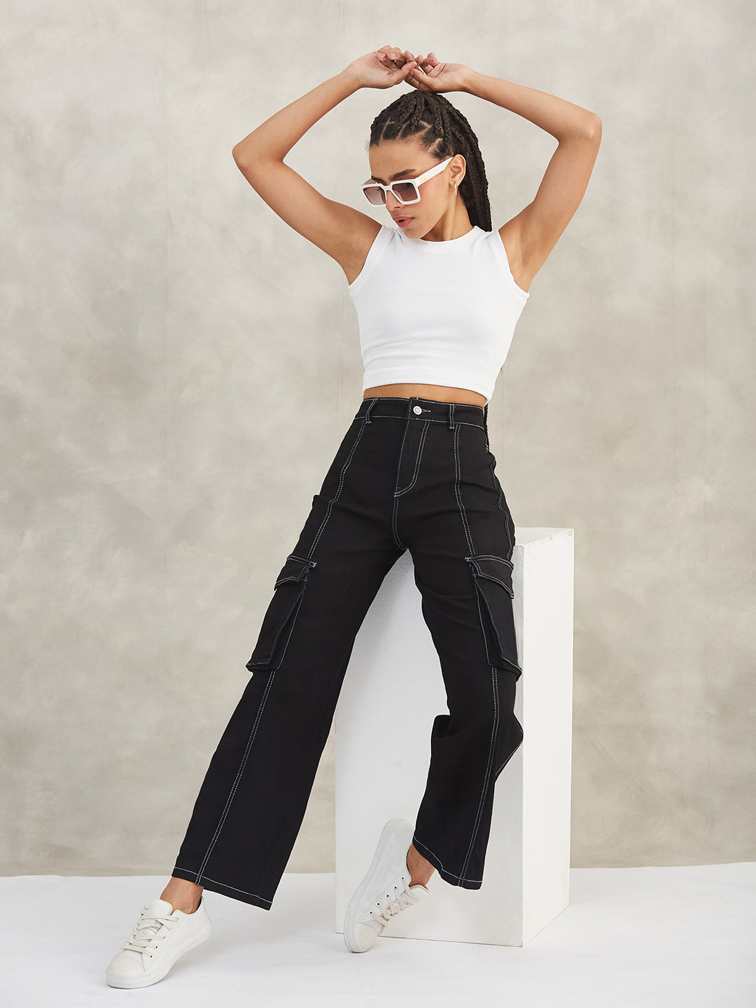 Women's Black Wide-Leg High-Rise Clean-Look Regular-Length Stretchable Patch-Pocketed Denim Jeans