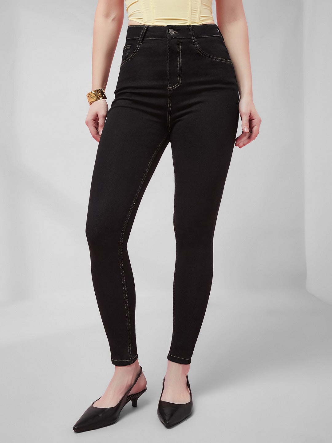 Black Skinny High-Rise Regular Stretchable Denim Jeans for Women