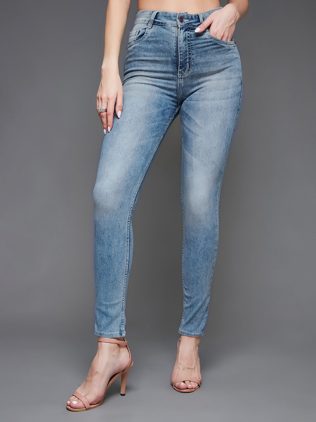 Women's Light Blue Slim Fit High Rise Regular Length Light Wash Denim Stretchable Jeans