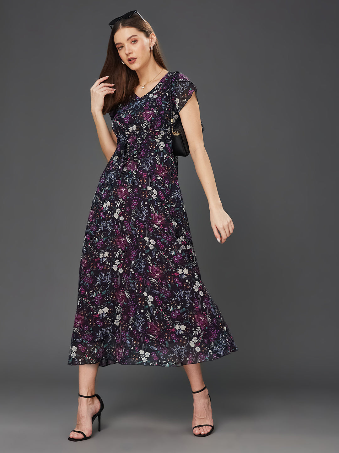 Women's Multicolored-Base-Black V-Neck Short Sleeved Floral Pleated Midi Dress