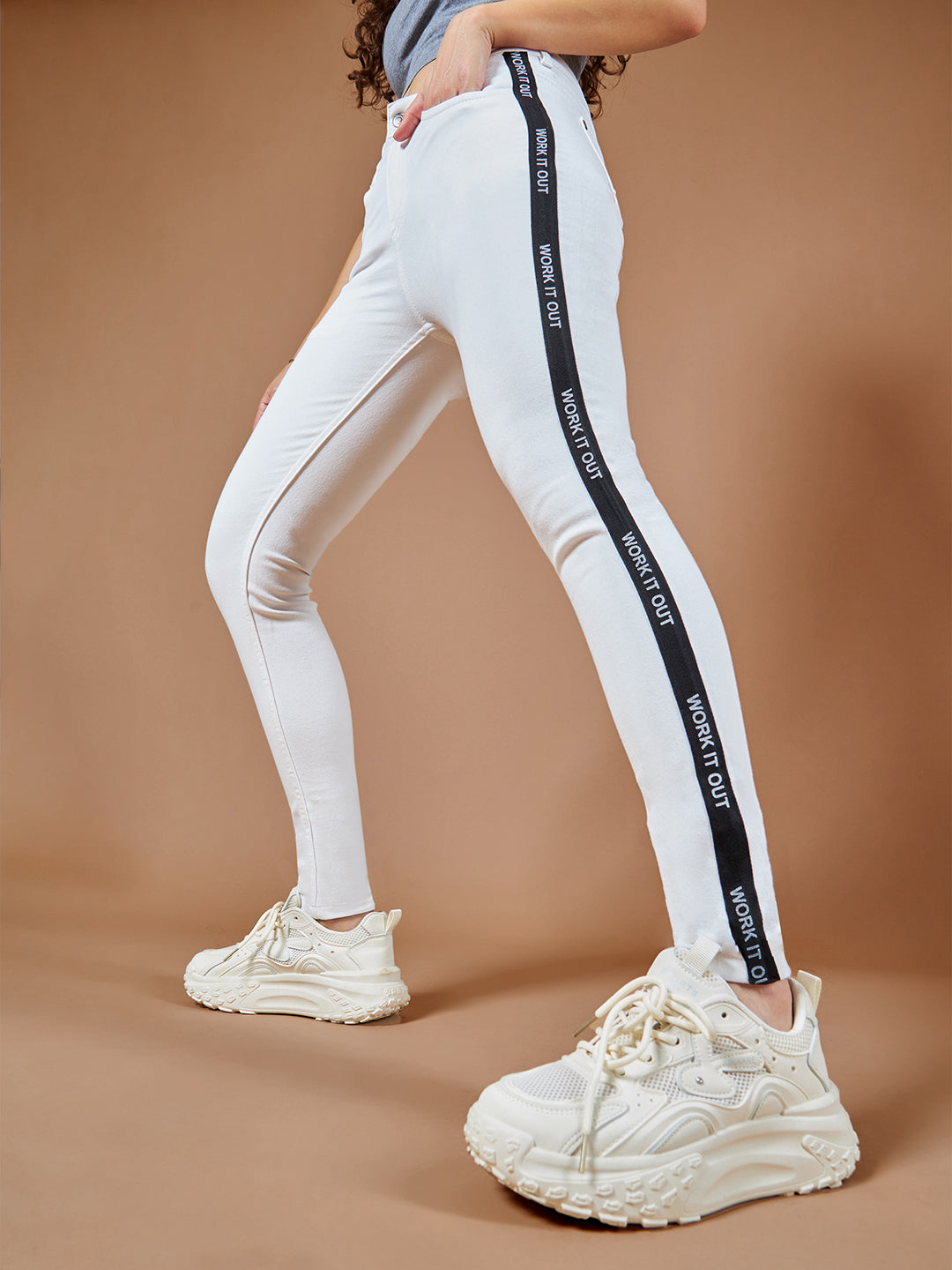 Women's White Skinny Mid Rise Clean Look Printed Twill Tape Detailing Bleached Regular Length Stretchable Denim Jeans