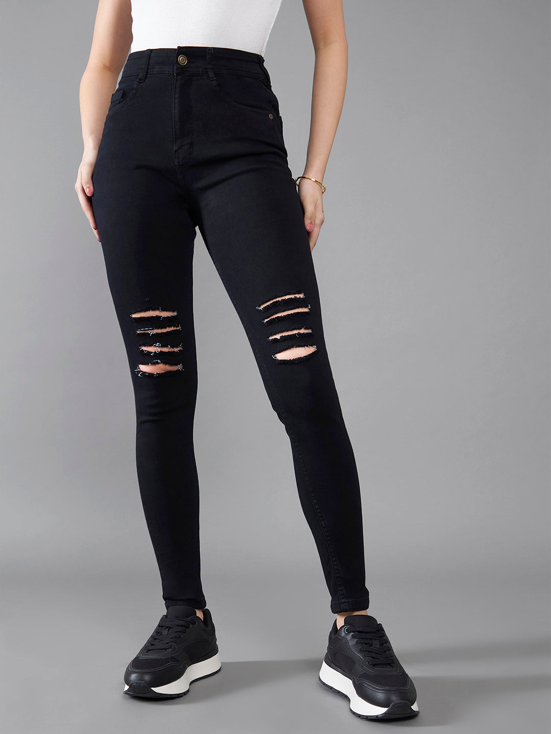 Women's Black Regular High Rise Mild Distress Regular Stretchable Denim Jeans