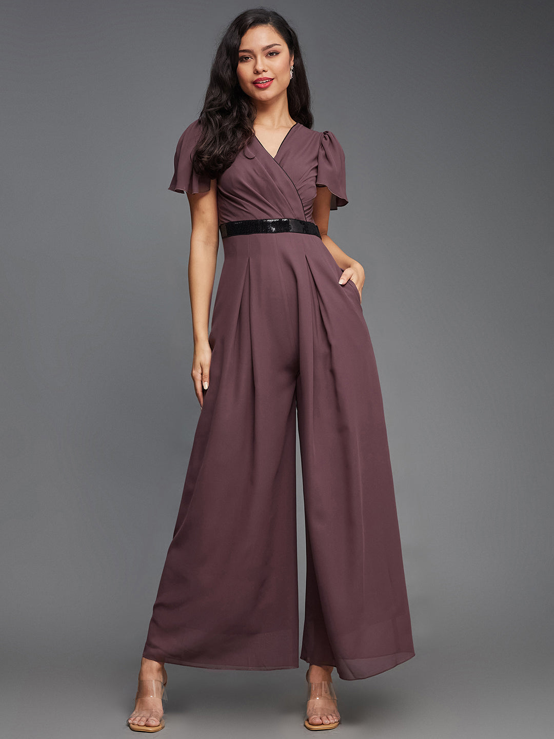 Women's Mauve Solid Relaxed Fit Short Sleeve V-Neck Ankle-Length Straight Jumpsuit