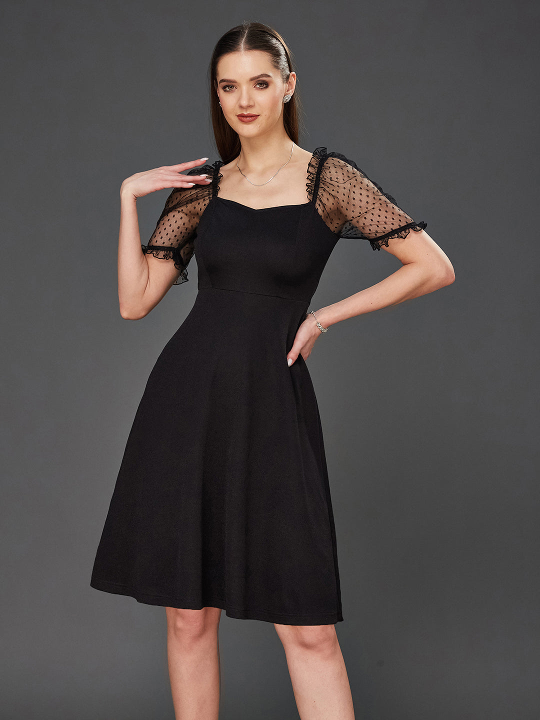 Crease Ease Women's Black Solid V-Neck Half Sleeve Relaxed Fit Knee-Long Dress