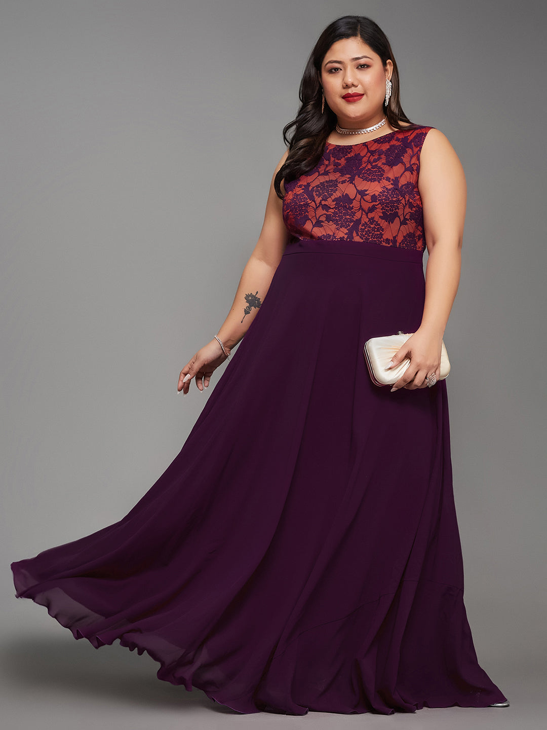 Women's Dark Purple Round Neck Sleeveless Georgette & Lace Floral Fit & Flare Maxi Dress