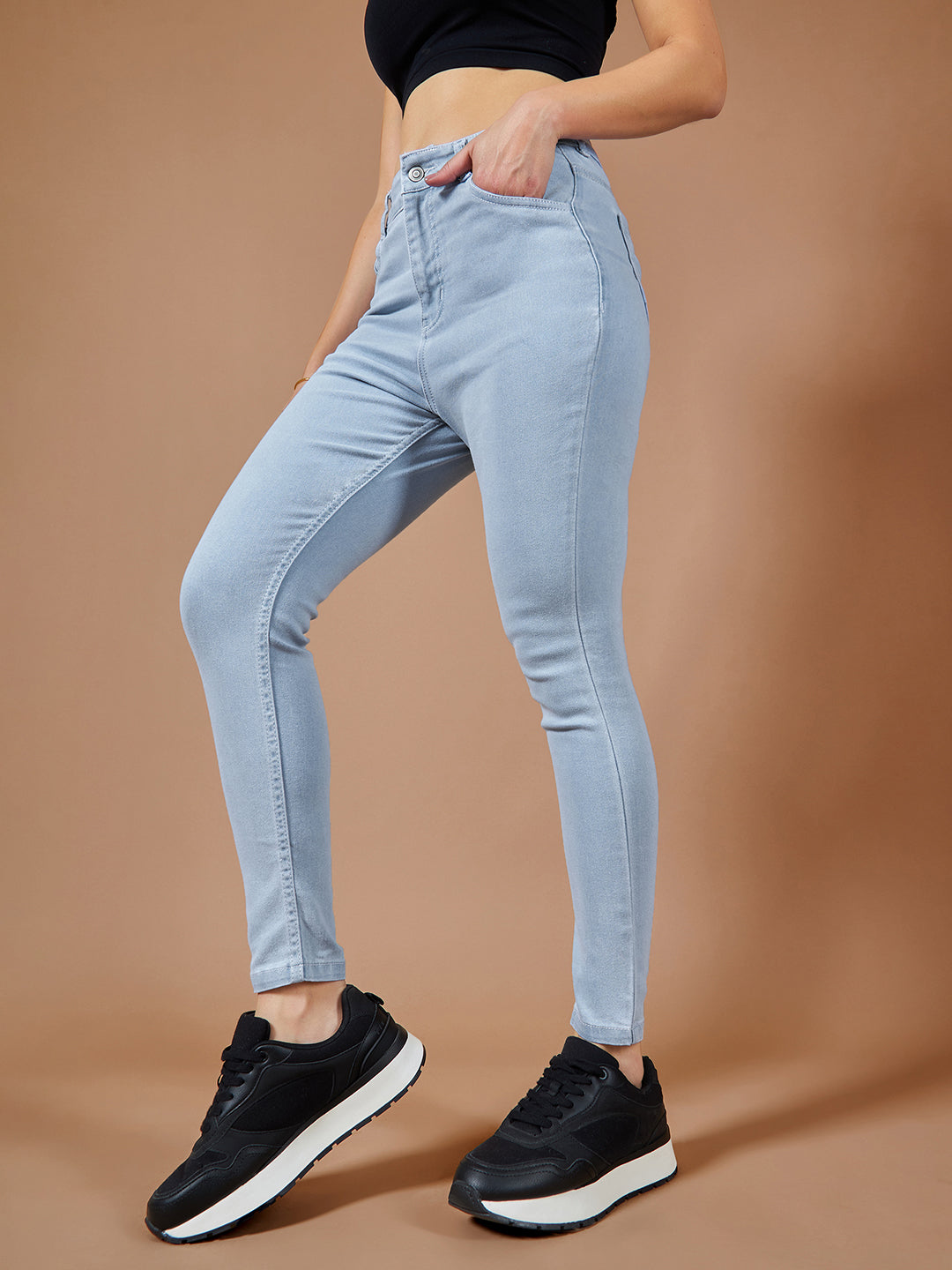 Women's Light Blue Skinny Fringed Hemline Detailing High Rise Ice Wash Clean Look Cropped Solid Stretchable Denim Jeans