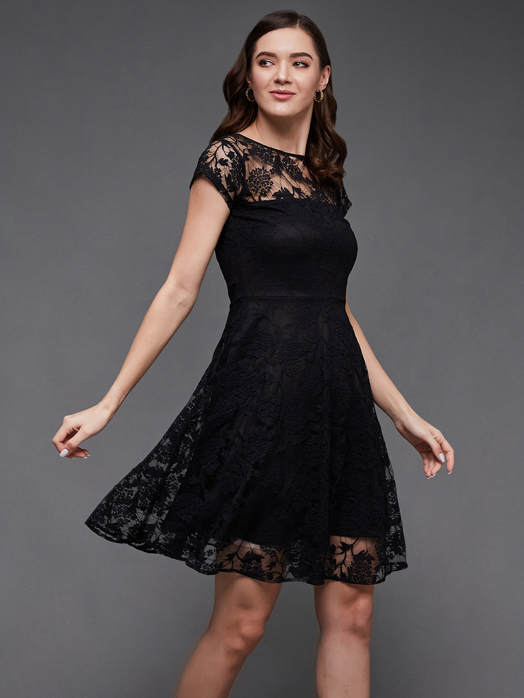 Women's Black Round Neck Cap Sleeves Low Back Lace Skater Dress