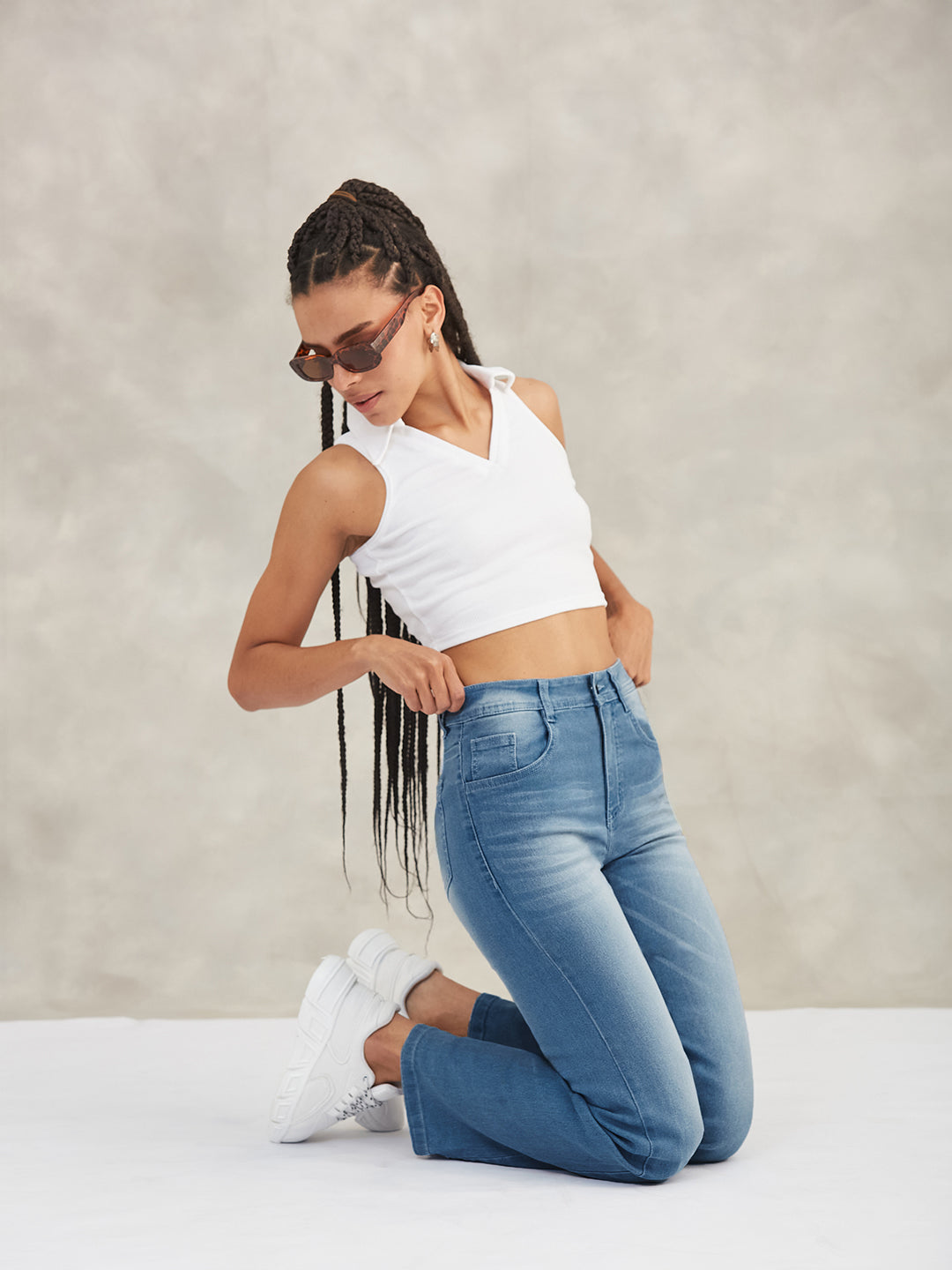 Women's Light Blue Wide-Leg Mid-Rise Blast-Effect Lightweight Denim Jeans