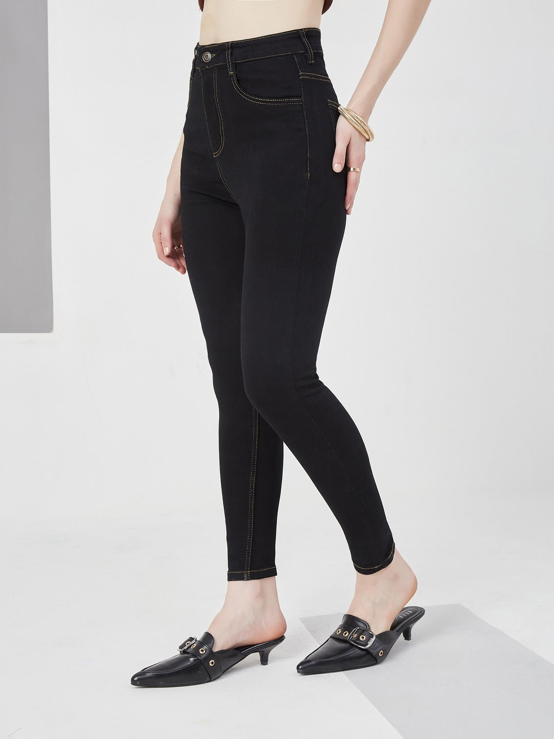 Black Skinny high-rise Regular Stretchable Denim Jeans for Women