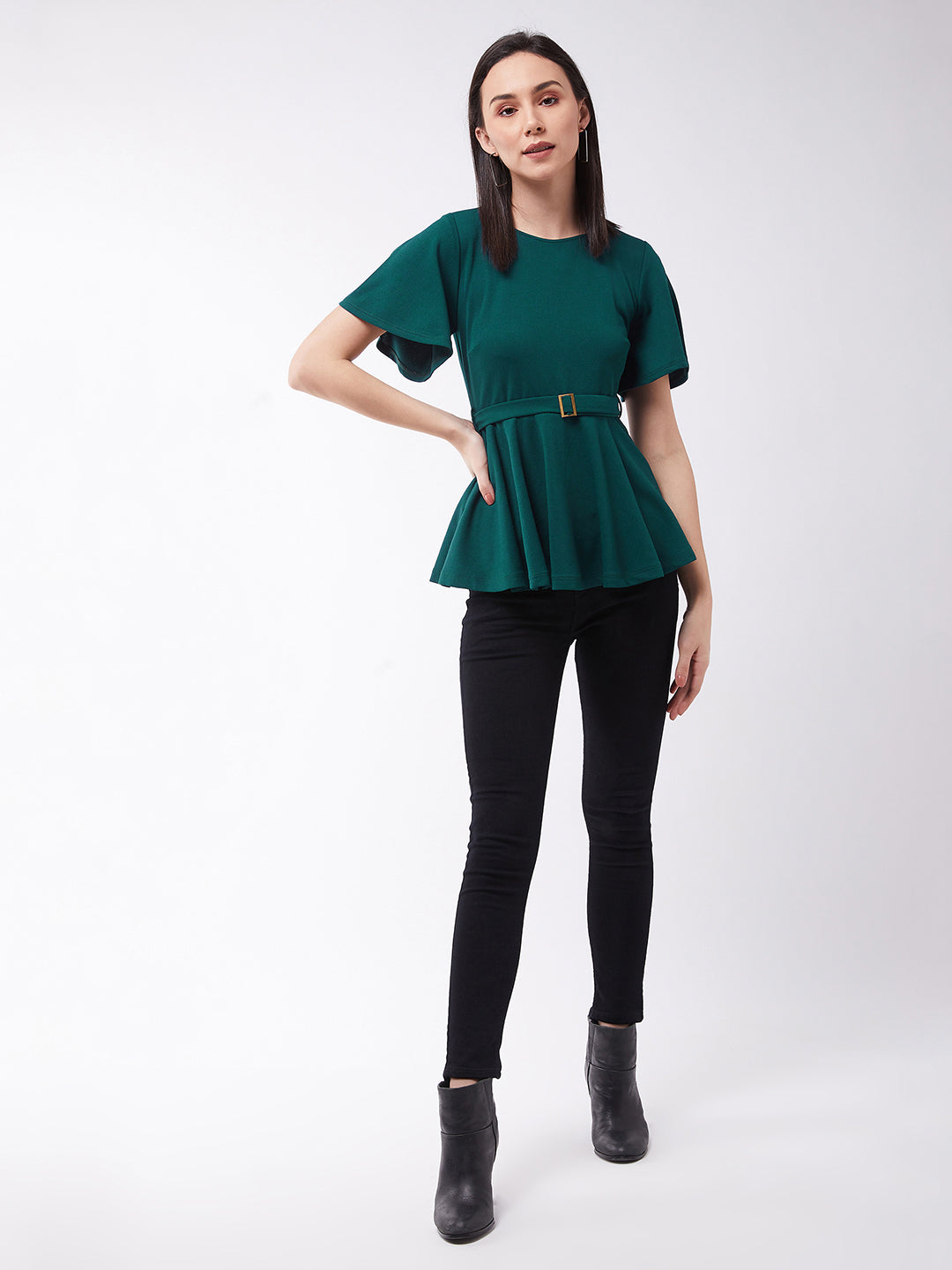 Women's Green Solid Polyester Slim Fit Round Neck Short Sleeve Regular Length Top