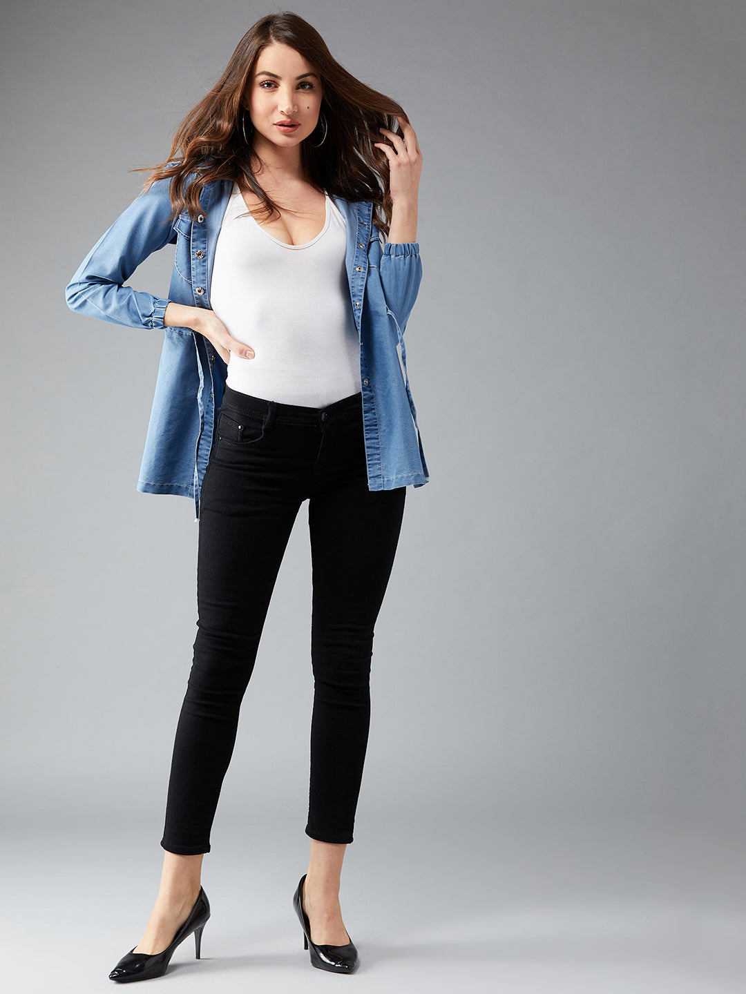 Women's Light Blue Round Neck Full Sleeve Solid Long Hoodie With Tie-Up Regular Jacket