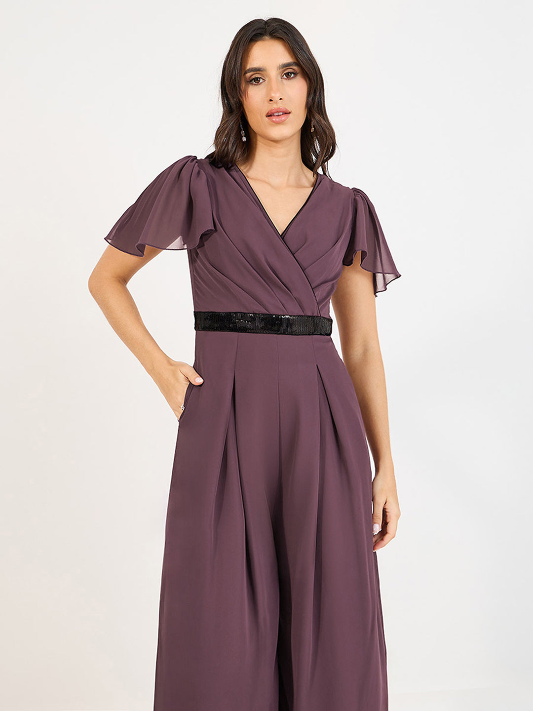 Women's Mauve Solid Relaxed Fit Short Sleeve V-Neck Ankle-Length Straight Jumpsuit