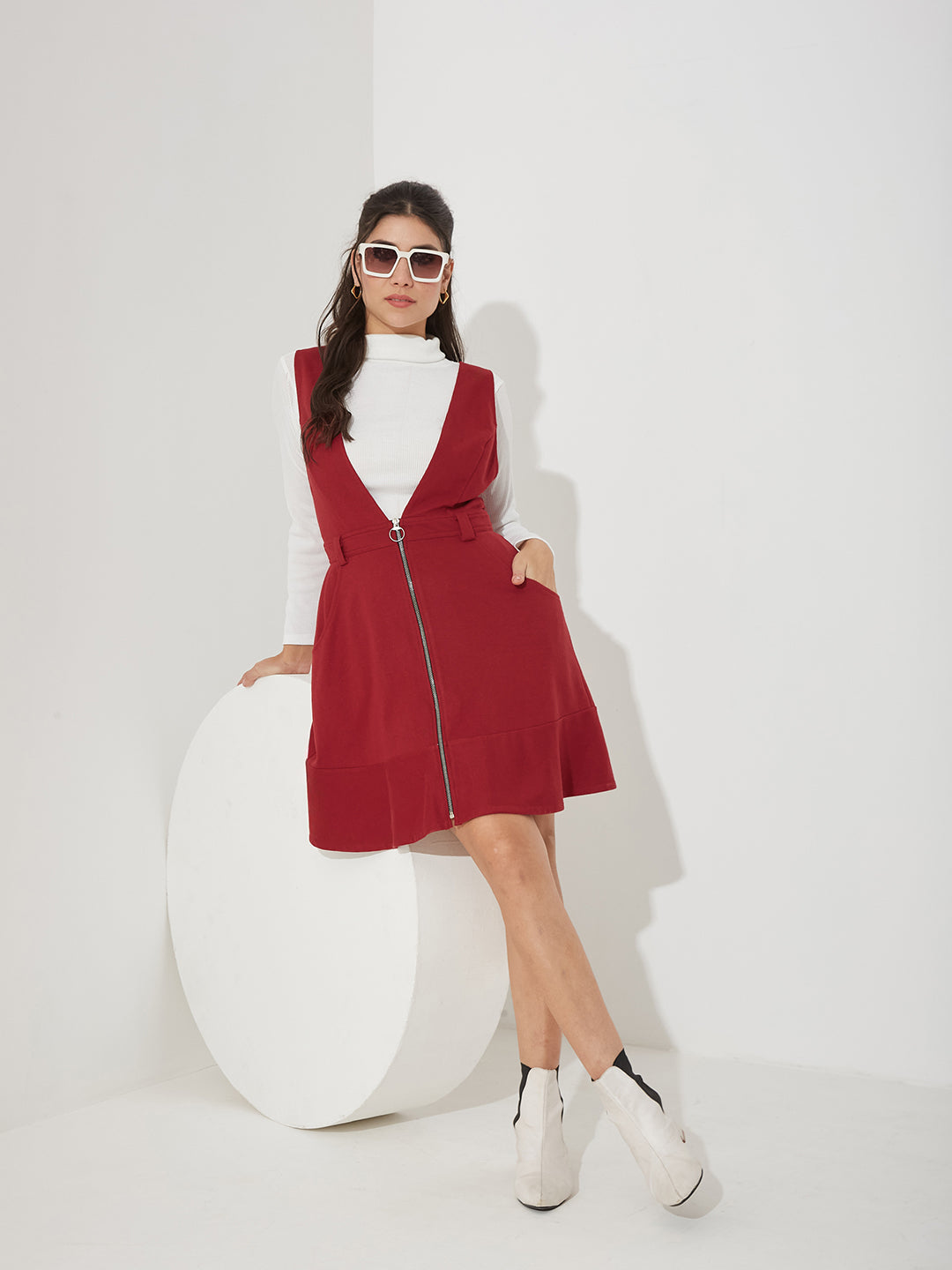 Maroon Solid Polyester Pinafore Dress with Zipper Detail and Side Pockets for Women