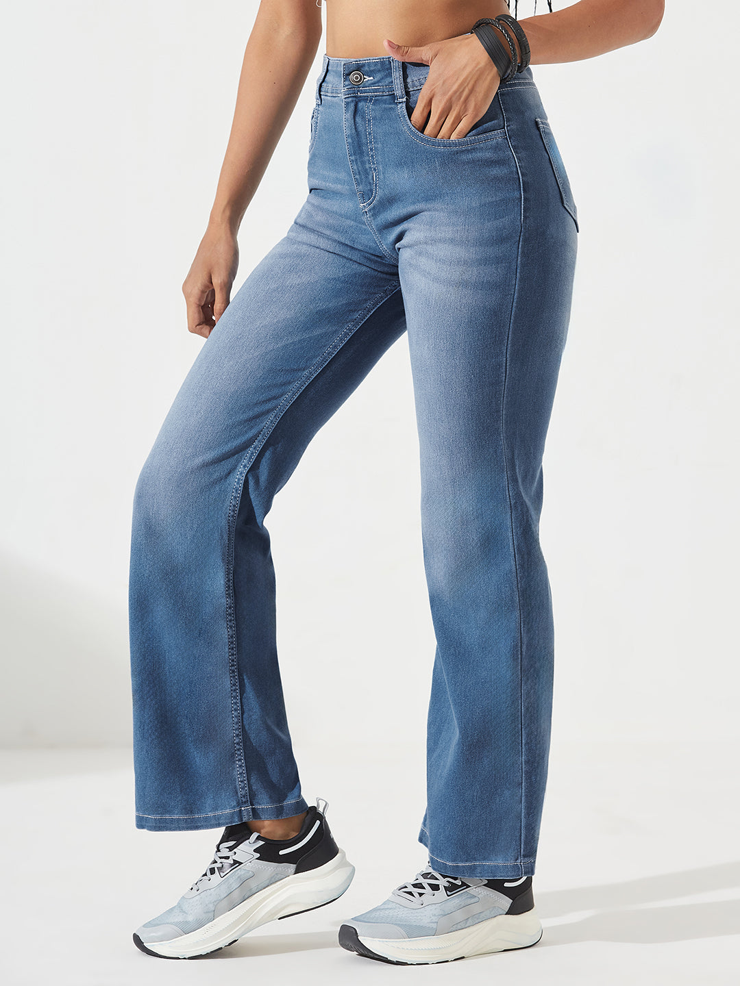Light Blue Wide-Leg Mid-Rise Blast Effect Light Weight Denim Jeans For Women