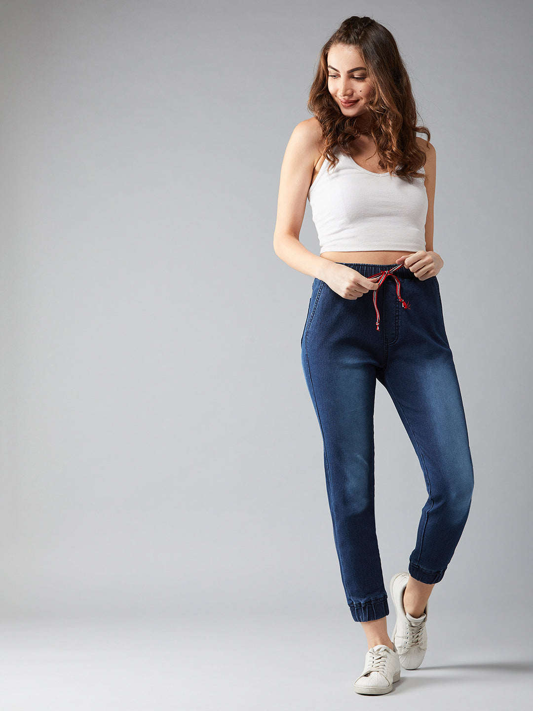 Women's Navy Blue Solid Mid Rise Clean Look Regular Length Stretchable Denim Jogger Pants